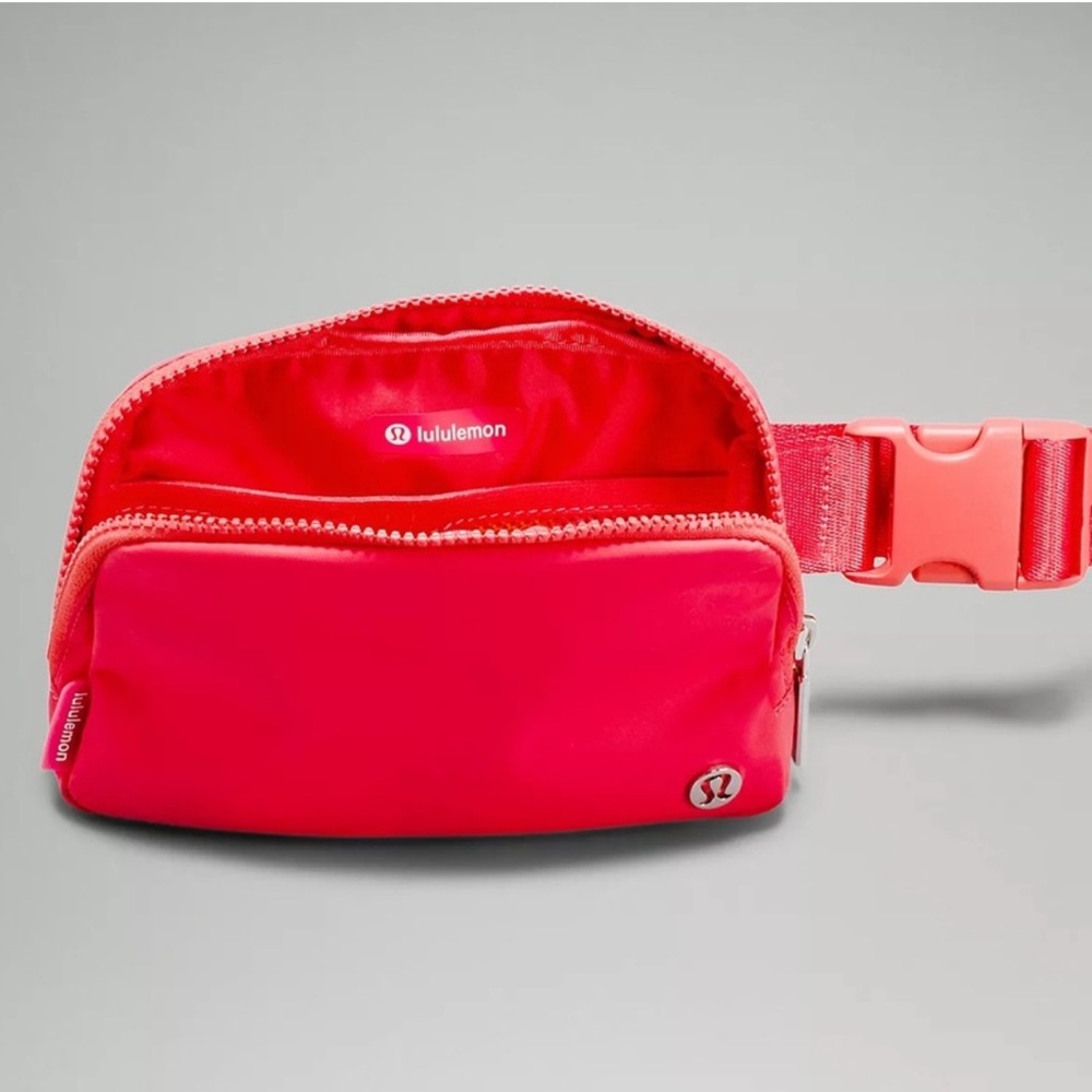 NWT LULULEMON Everywhere Belt Bag Pale Raspberry NEW - Picture 4 of 7